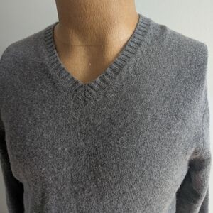 Black Brown 1826 Gray V-Neck Sweater